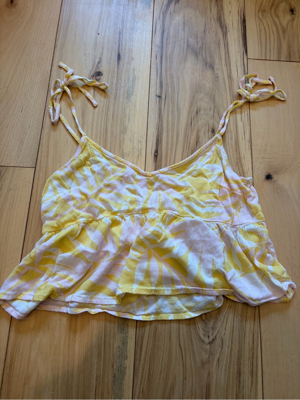 Billabong Yellow Palm Print Hey There Tie Strap Cami Top Crop Small